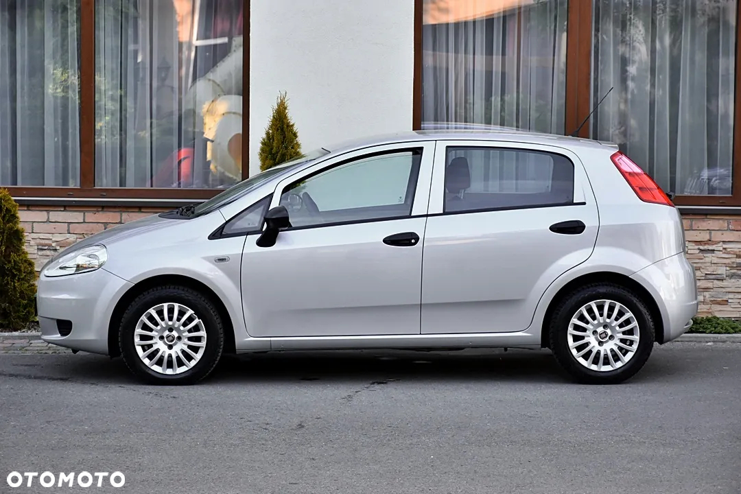 Fiat Grande Punto Gr Actual 1.2 8V Estiva - 14