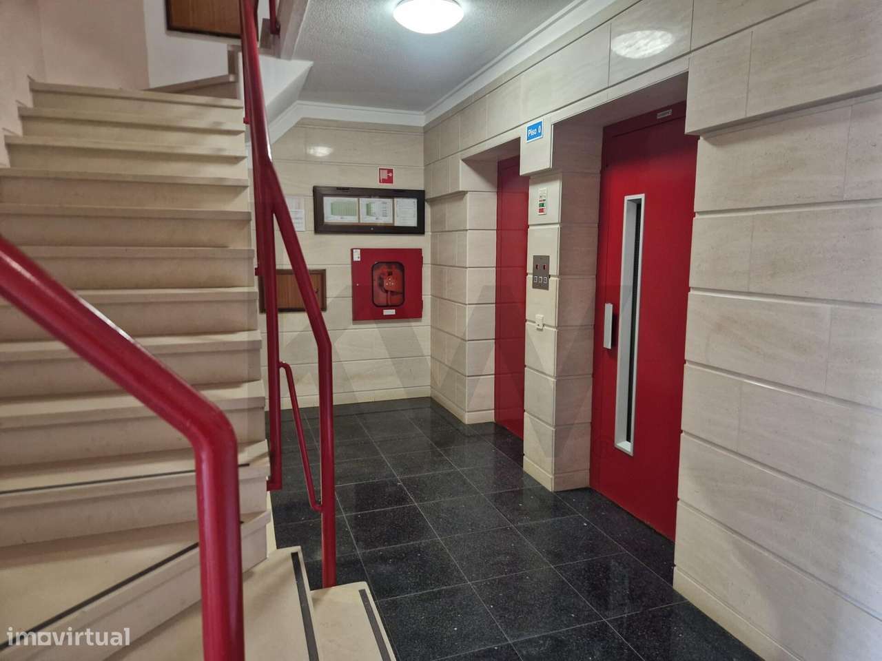 Apartamento T2 Centro - Grande imagem: 2/22