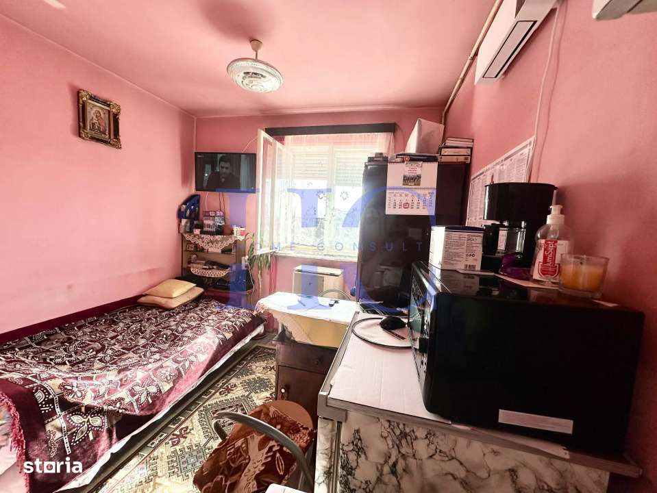 Garsoniera, 13 mp utili, zona Lacul Binder-0