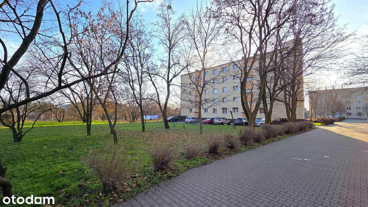 SWIETNIE POŁOŻONE MIESZKANIE NA GOLĘCINIE!-18