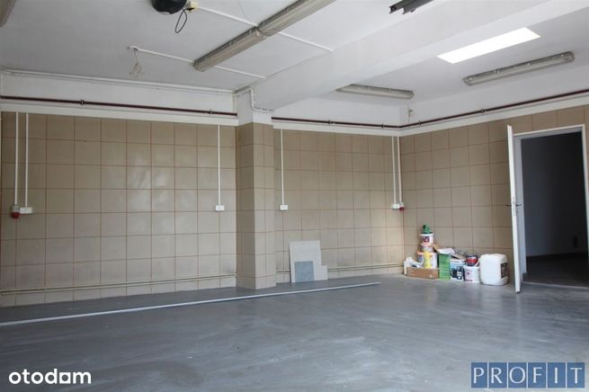 budynek usługowy /magazyn 136m2 | teren 1059m2-5