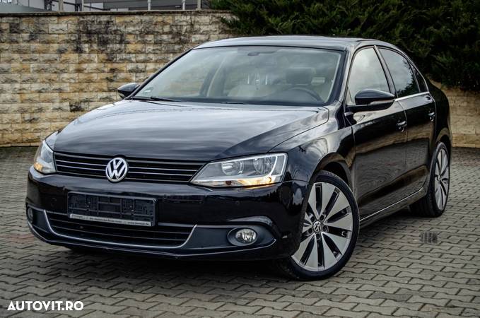 Volkswagen Jetta 1.4 TSI Highline DSG - 3