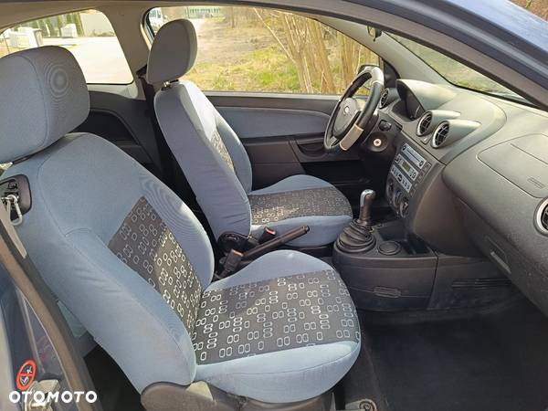 Ford Fiesta 1.25 Ambiente - 10
