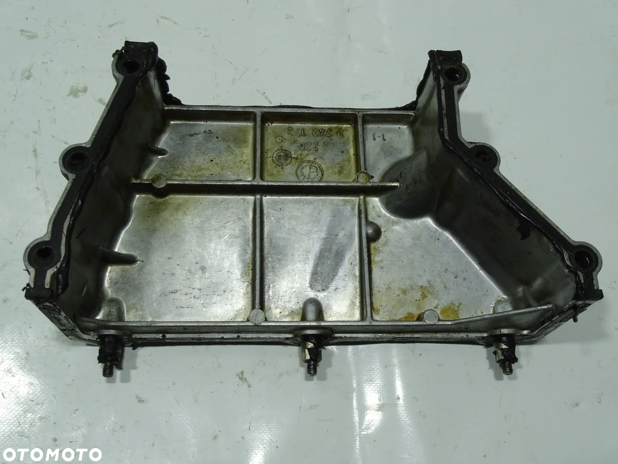 OSŁONA OBUDOWA ROZRZĄDU 1742172 BMW E34 E38 E39 E53 4.0 4.4 V8 M62 F-VAT - 2