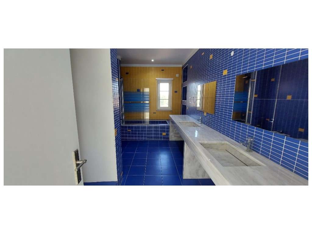 MORADIA (638 m2), Anexo (152 m2)-56