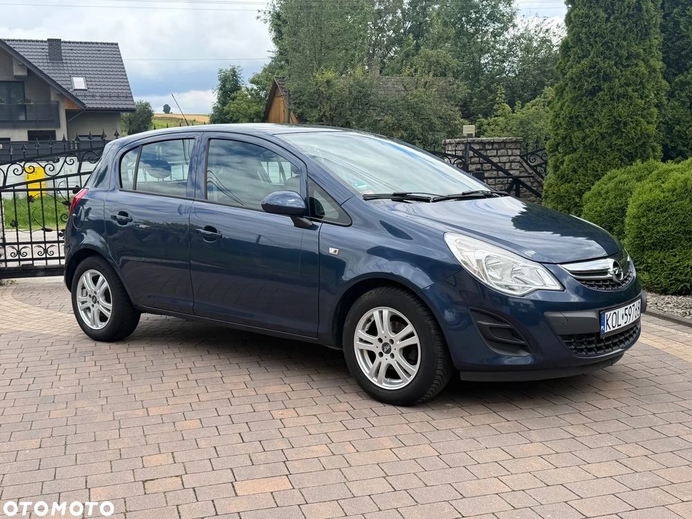 Opel Corsa D (2006-2014) 1.4 16V Edition 2012