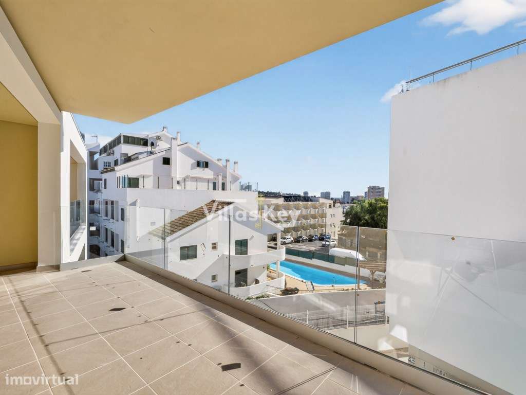 Apartamento T1 situado no centro de Alvor - Grande imagem: 4/22