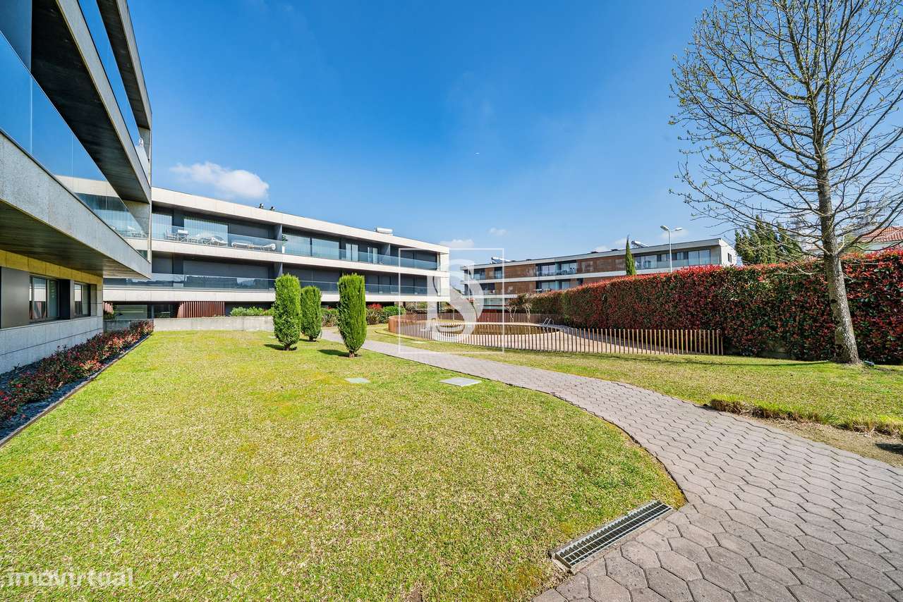 Apartamento T4 de Luxo, no Mira Rio 3, em Barcelinhos-8