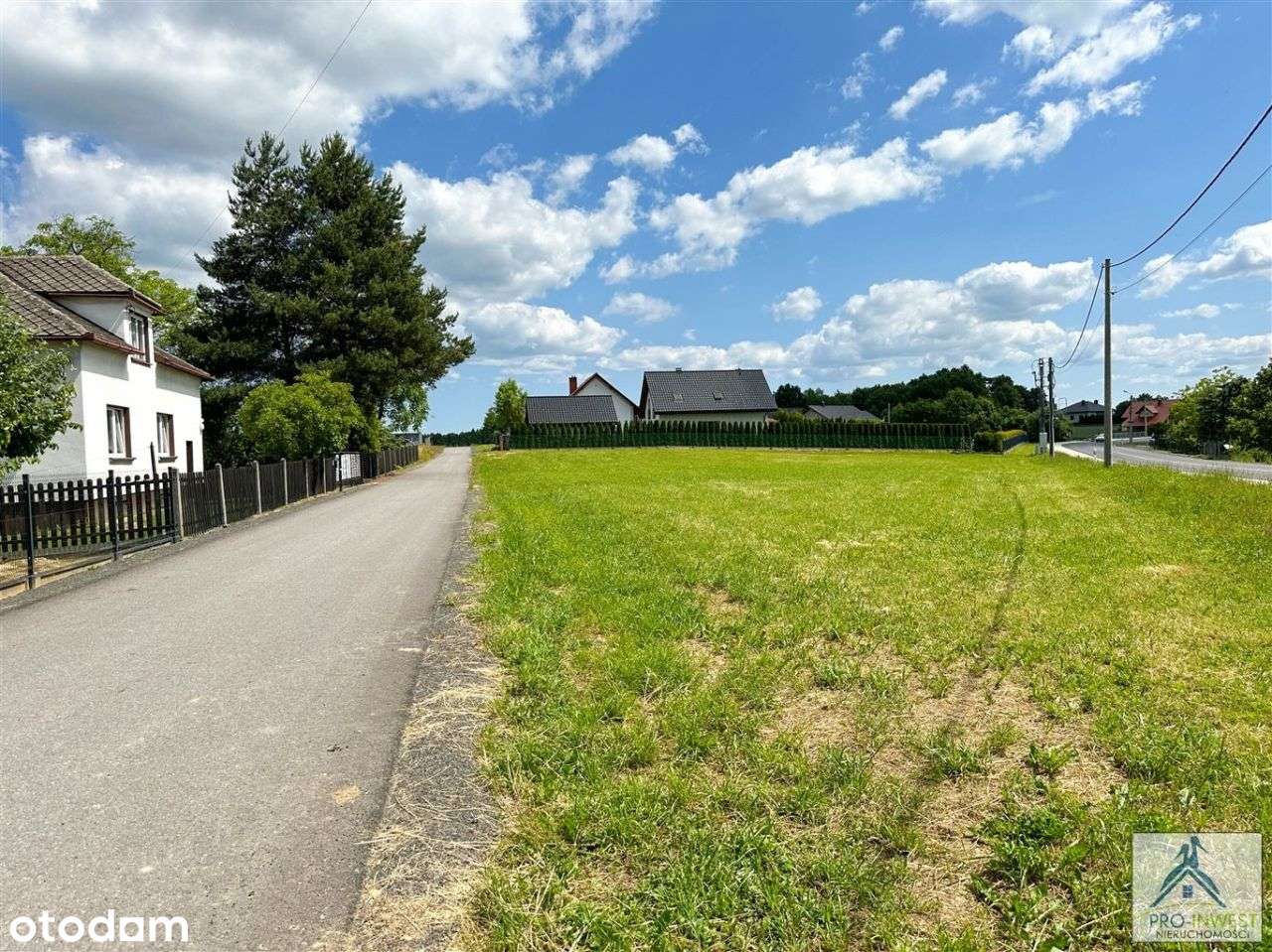 Dom + usługi nieuciążliwe bezpośrednio przy drodze-14