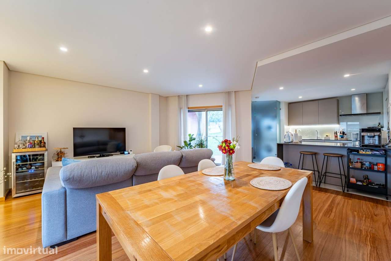 APARTAMENTO T2+1 (+1 com 8m2 e com janela) com box e varanda  no  Gaia - Grande imagem: 3/28