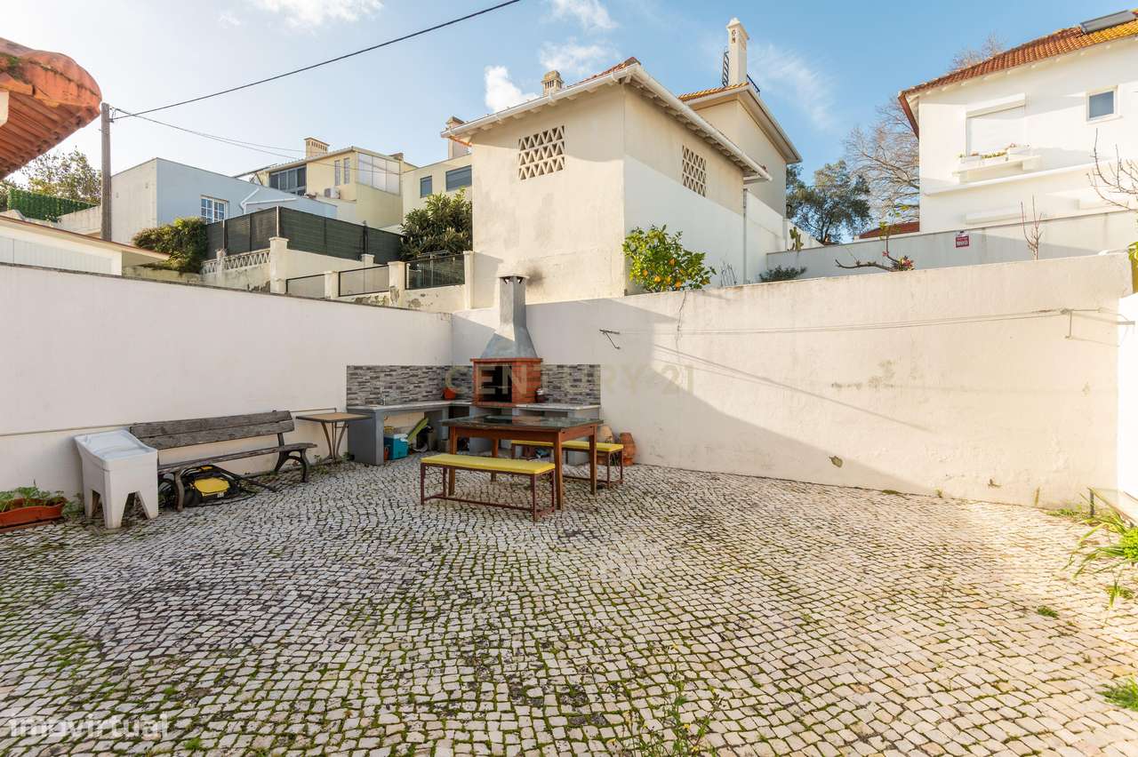 Moradia T3 de Charme no Bairro da Encarnação-29