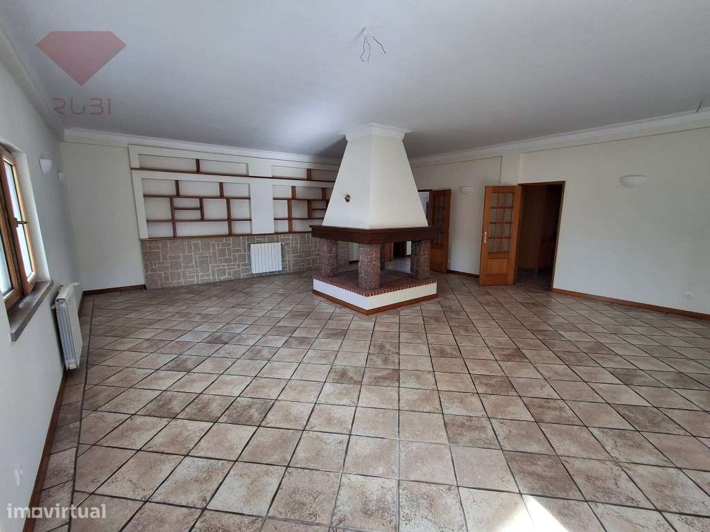 Moradia Exclusiva em Sesimbra-6