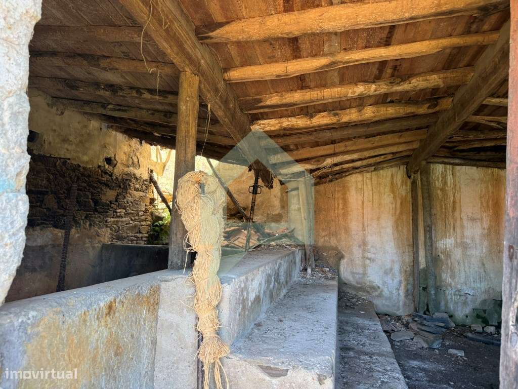 Casa de campo com projeto aprovado em Cidadelhe, Mesão Frio-7