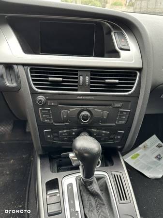 Audi A4 Avant 2.0 TDI DPF multitronic Ambiente - 10