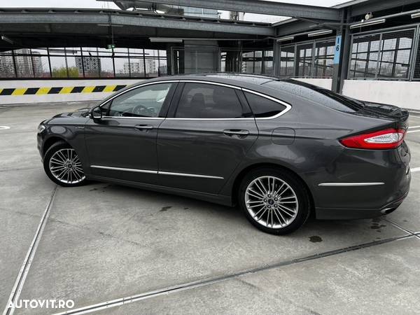 Ford Mondeo Vignale 2.0 Hybrid - 8