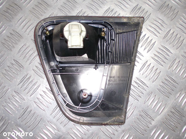 Seat Cordoba I LIFT - lampa tylna lewa SEDAN w klapę - 2