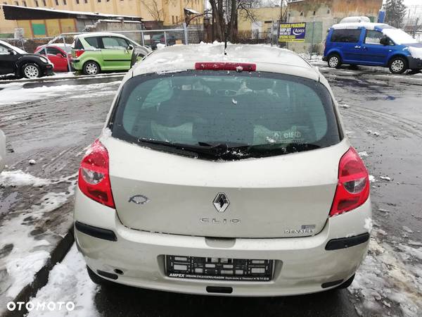 SILNIK KOMPLETNY CLIO III 1.6 K4M804 - 4