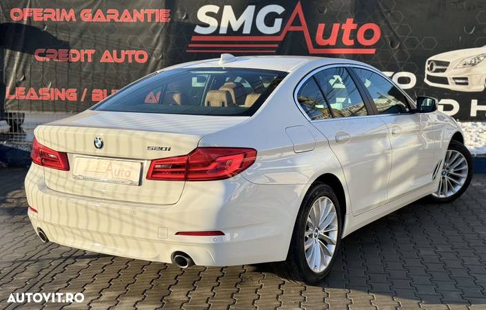 BMW Seria 5 520i Aut. Luxury Line - 5