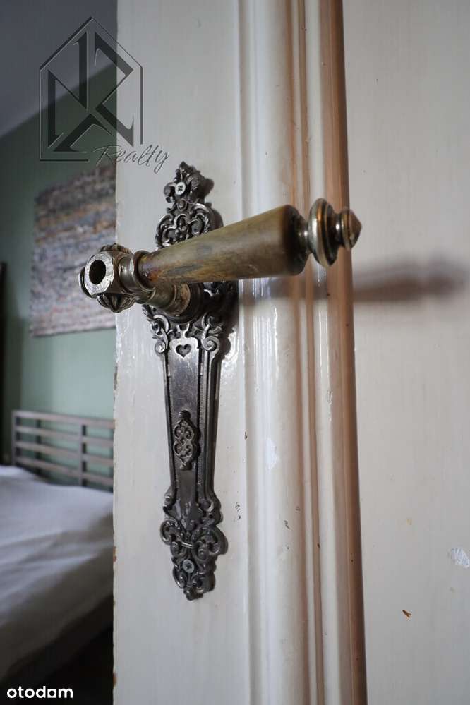 Przestronne mieszkanie w Kamienicy-> Bytom Centrum-18