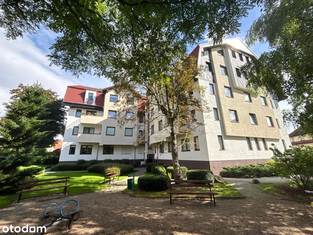 Komfortowe mieszkanie z prywatną sauną i balkonem–10 minut od deptaka.-10