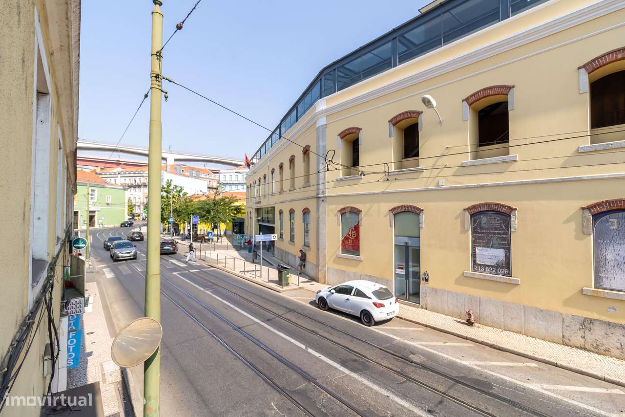 Apartamento na Rua Fradesso da Silveira – Alcântara, Lisboa-5