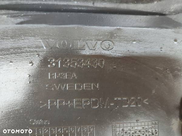 VOLVO XC90 II 2 dokładka zderzaka tył tylna 31353430 - 6