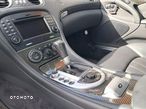 Mercedes-Benz SL 63 AMG - 25