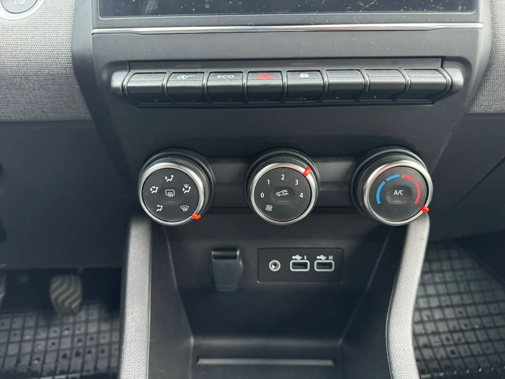 Renault Clio Salon Polska FV23%