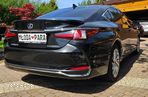 Lexus ES - 9