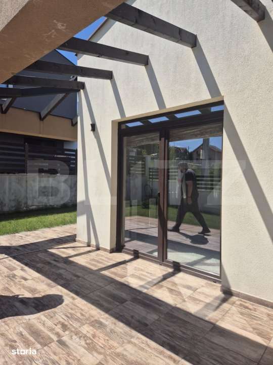 Vila moderna de vanzare in Sancrai Cartierul Rasaritului - Imagine principală: 4/19