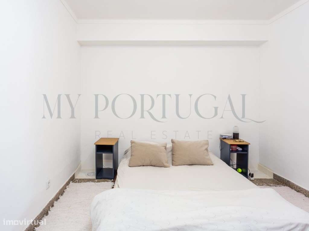 Apartamento T1 + 1 com logradouro e garagem no Coração de Bicesse -... - Grande imagem: 4/31