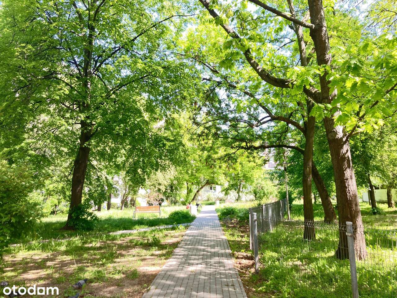 kawalerka 24m ul. Pawia-0