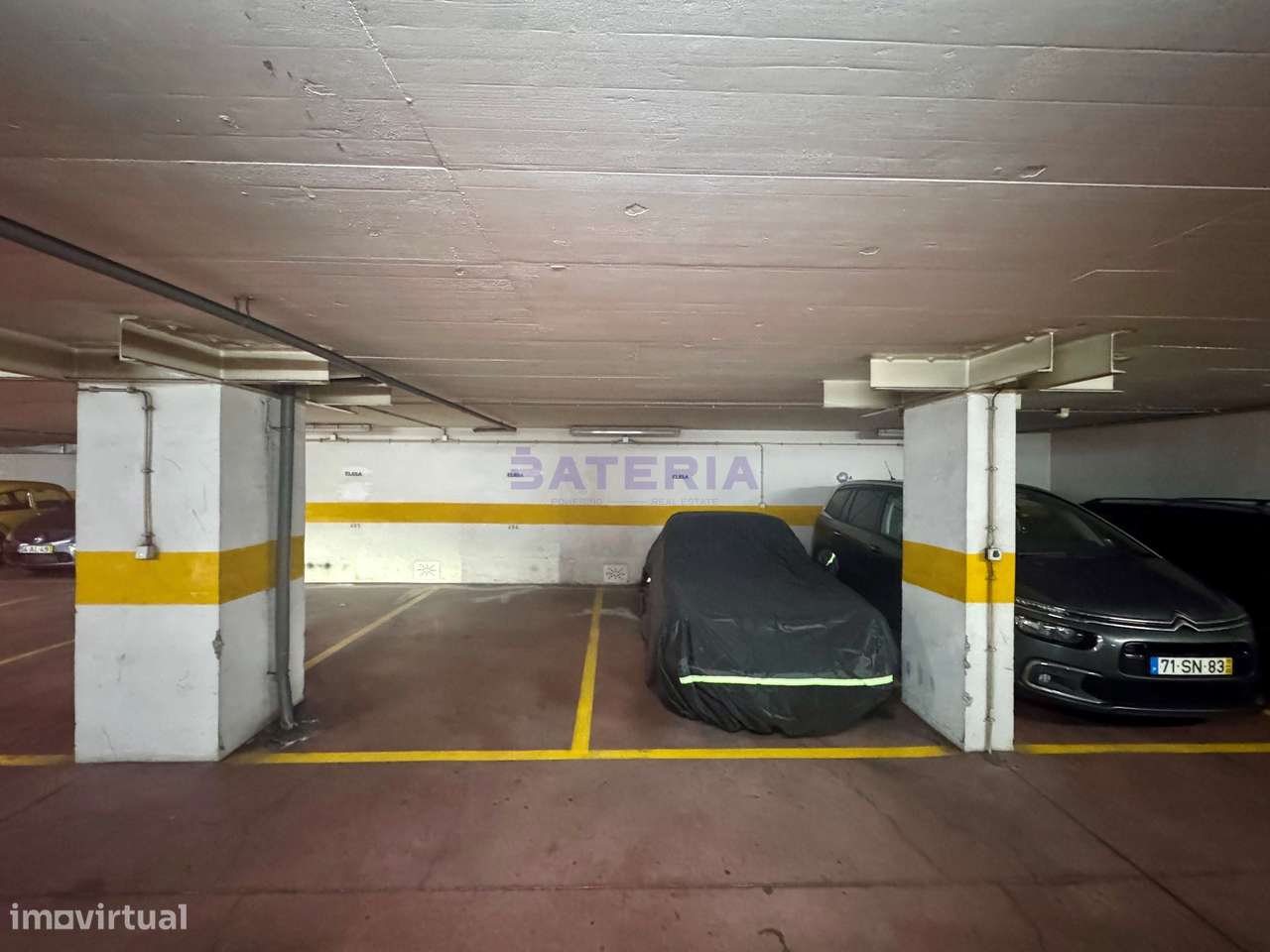 3 Lugares de parqueamento em Miraflores-0