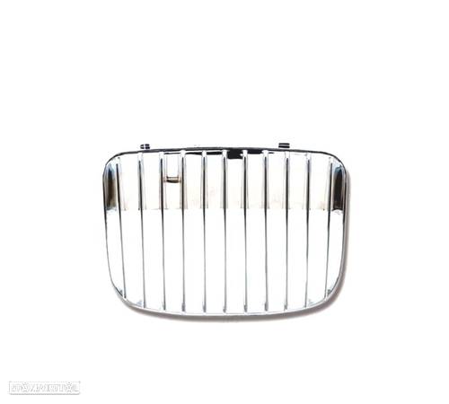 GRELHA FRONTAL CROMADA SEM SÍMBOLO PARA SEAT LEON TOLEDO 1M 99-06 - 1