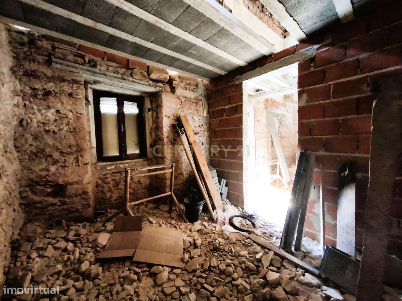 Moradia rústica em Avelar, Ansião. - Grande imagem: 5/25