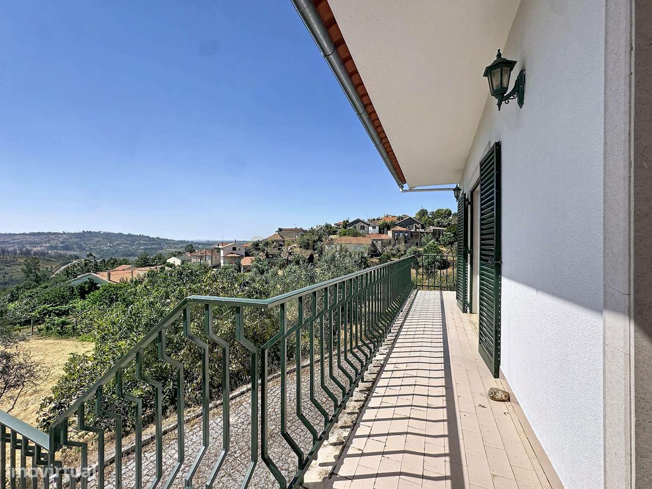 Moradia Térrea com Vista Panorâmica e 4.500 m² de Terreno | Vila Cova,-28