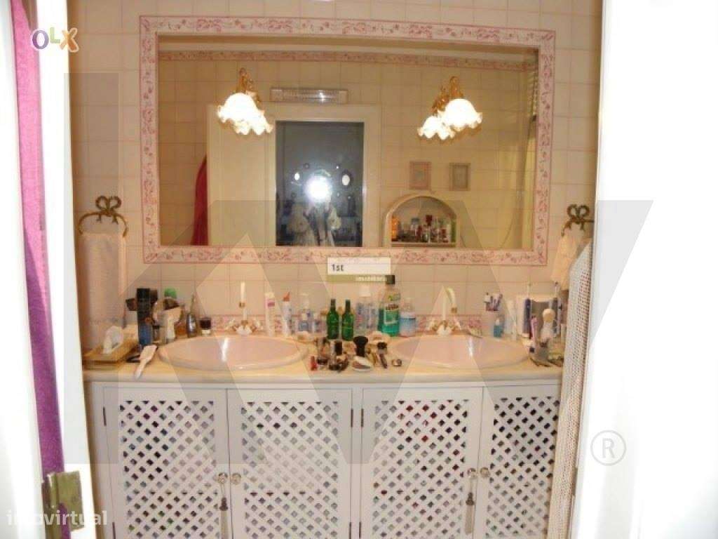 Apartamento excecional T5 C/ 2 Suites, Lareira, Varandas - Prédio Port-15
