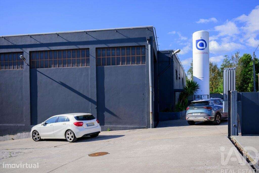 Armazém em Nogueira do Cravo e Pindelo de 1606,00 m2 - Grande imagem: 4/14