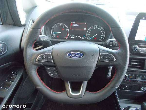 Ford EcoSport - 11