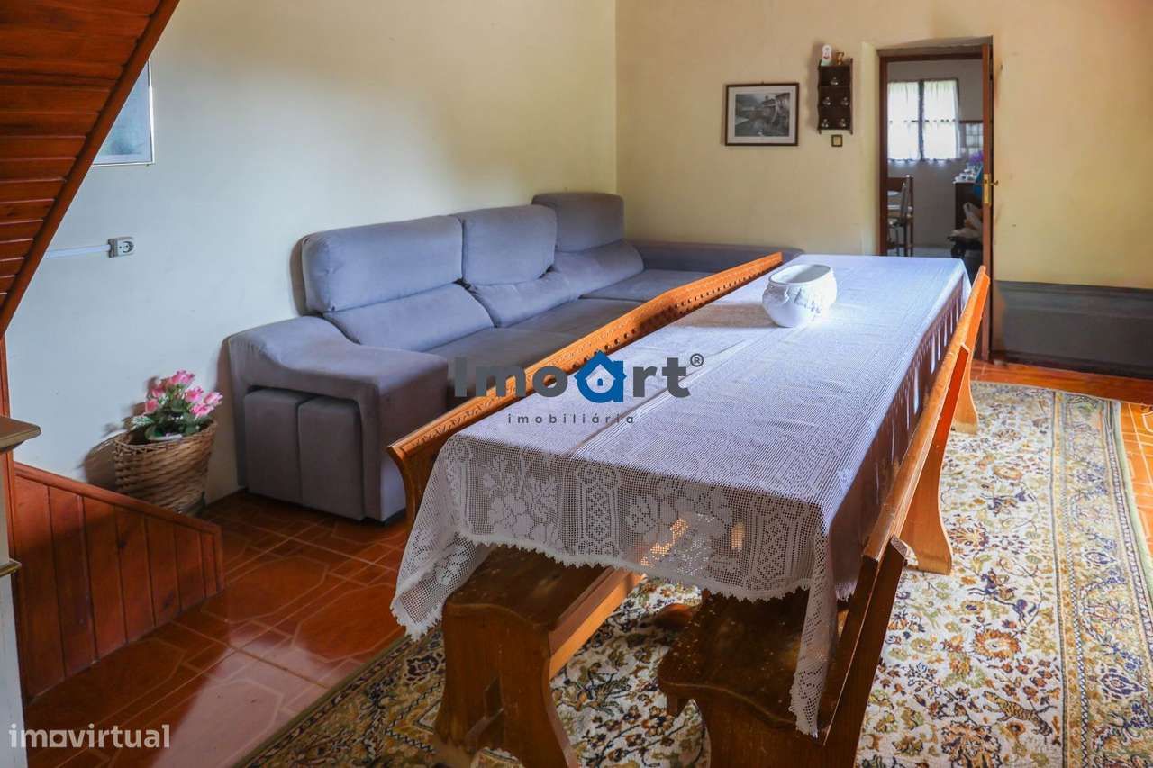 Quinta/Moradia em Pedra com 5.500 m² de Terreno em Fornelos – Ponte-24