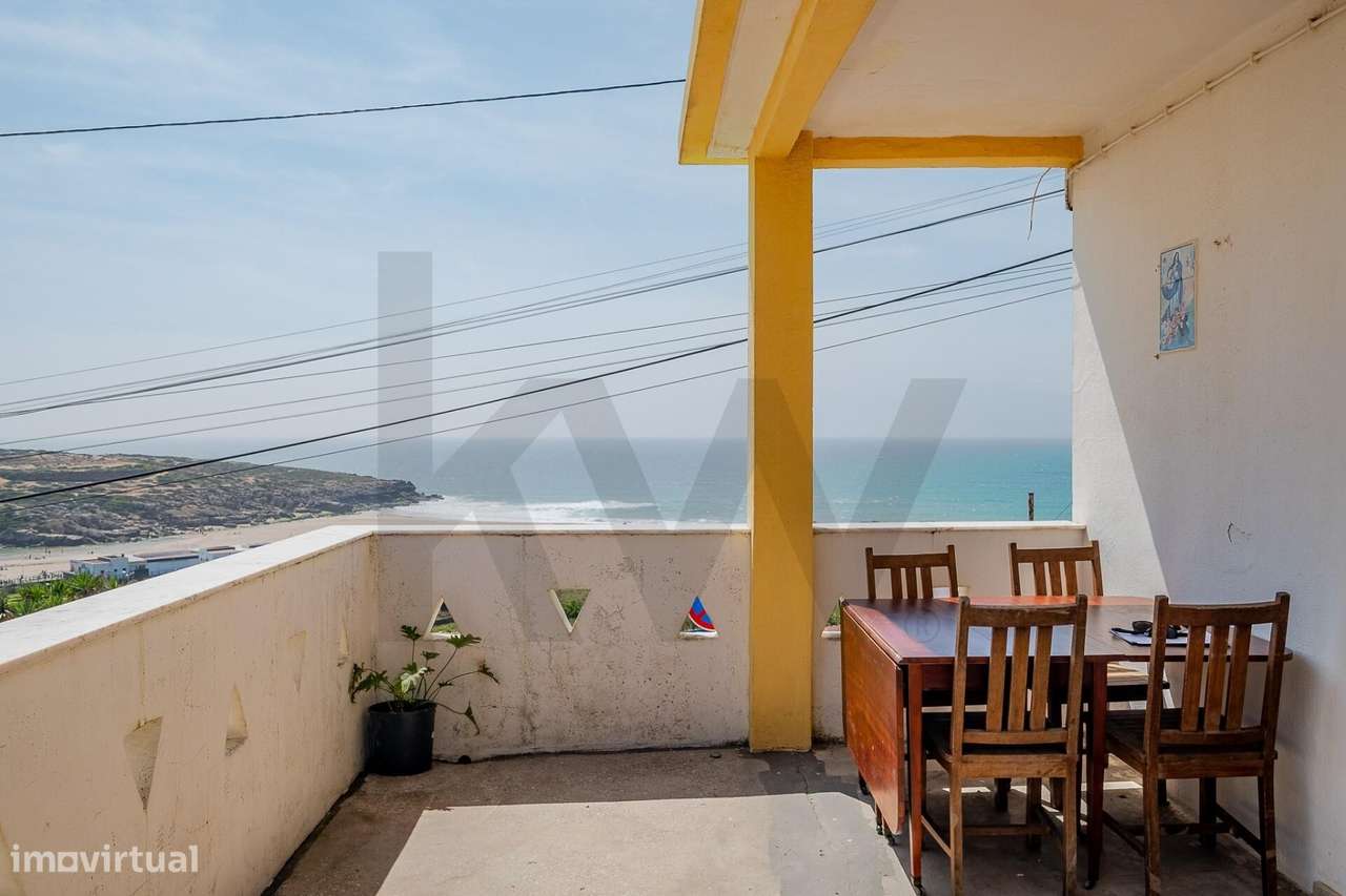 Foz do Lizandro e o Sonho de Viver na Praia | Moradia com Vista Mar e-2