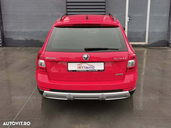 Skoda Octavia Combi Diesel 2.0 TDI 4X4 DSG Scout - 15