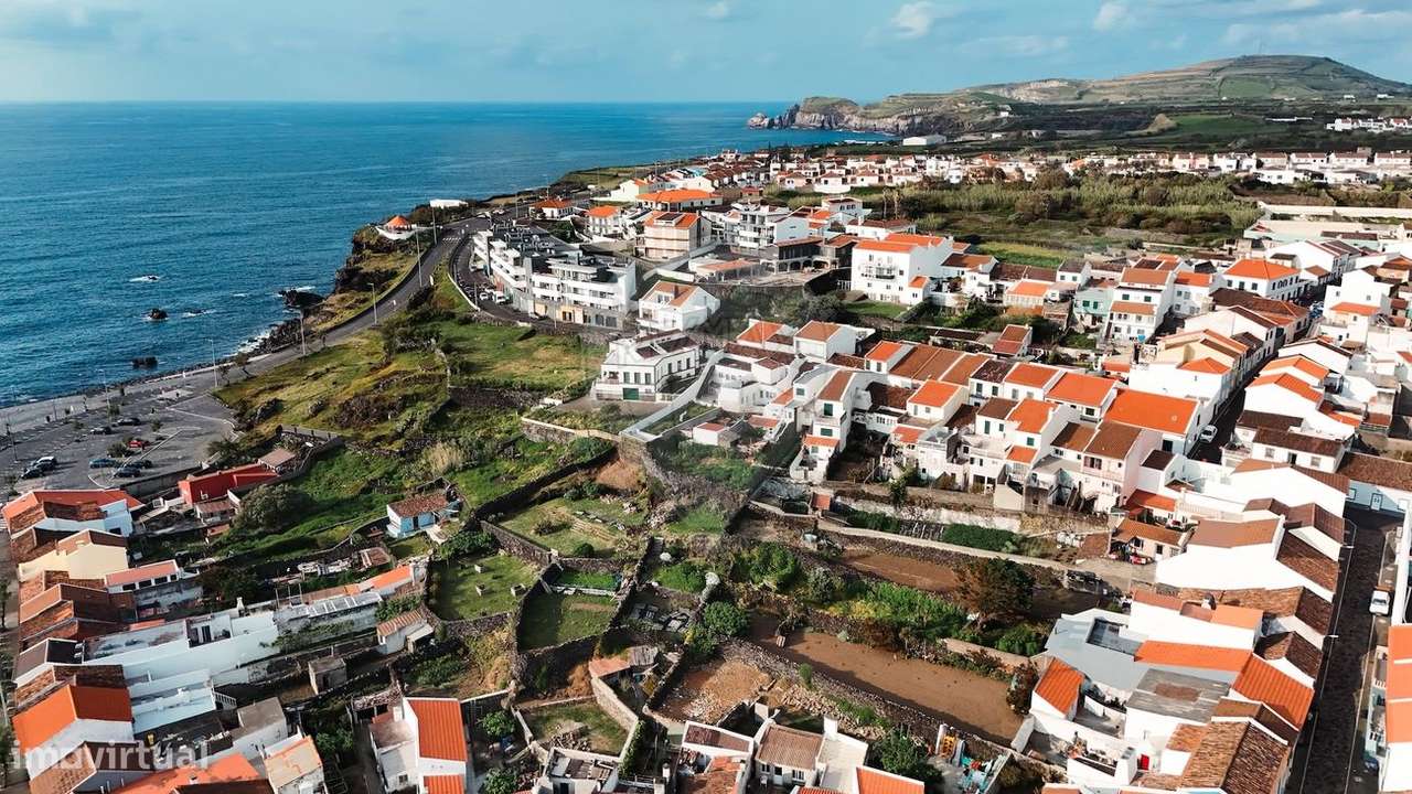 Moradia T2 para venda - Grande imagem: 2/28