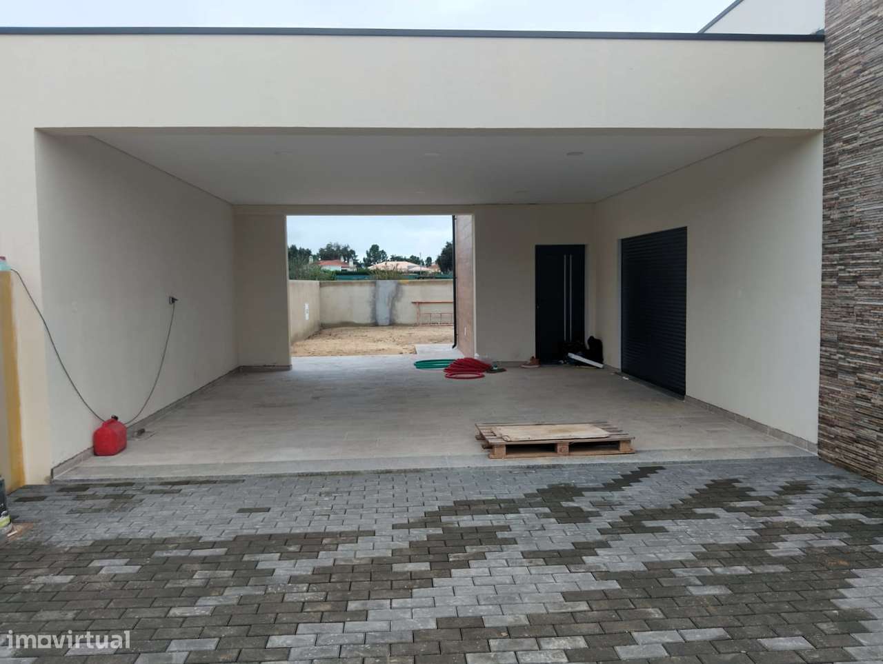 Moradia Térrea  T4 Nova-15