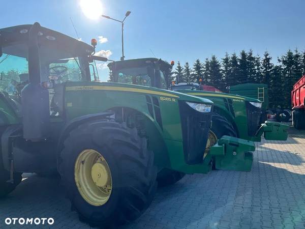 John Deere 8260R POWER SHIFT - 8