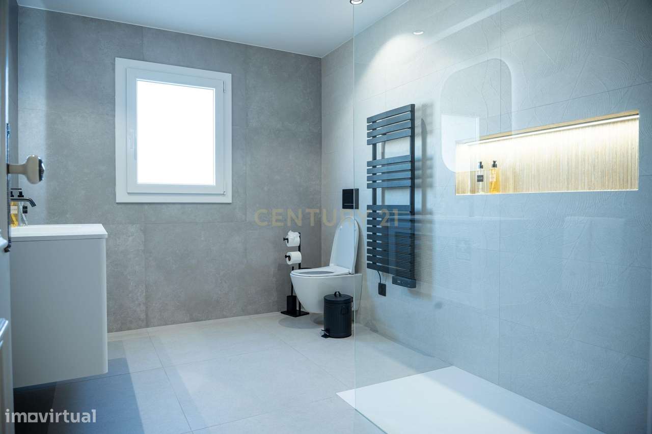 Moradia de Luxo com Piscina Aquecida e Jacuzzi Junto à Praia da Vieira-50