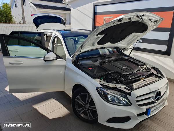 Mercedes-Benz C 300 BlueTEC Hybrid - 16