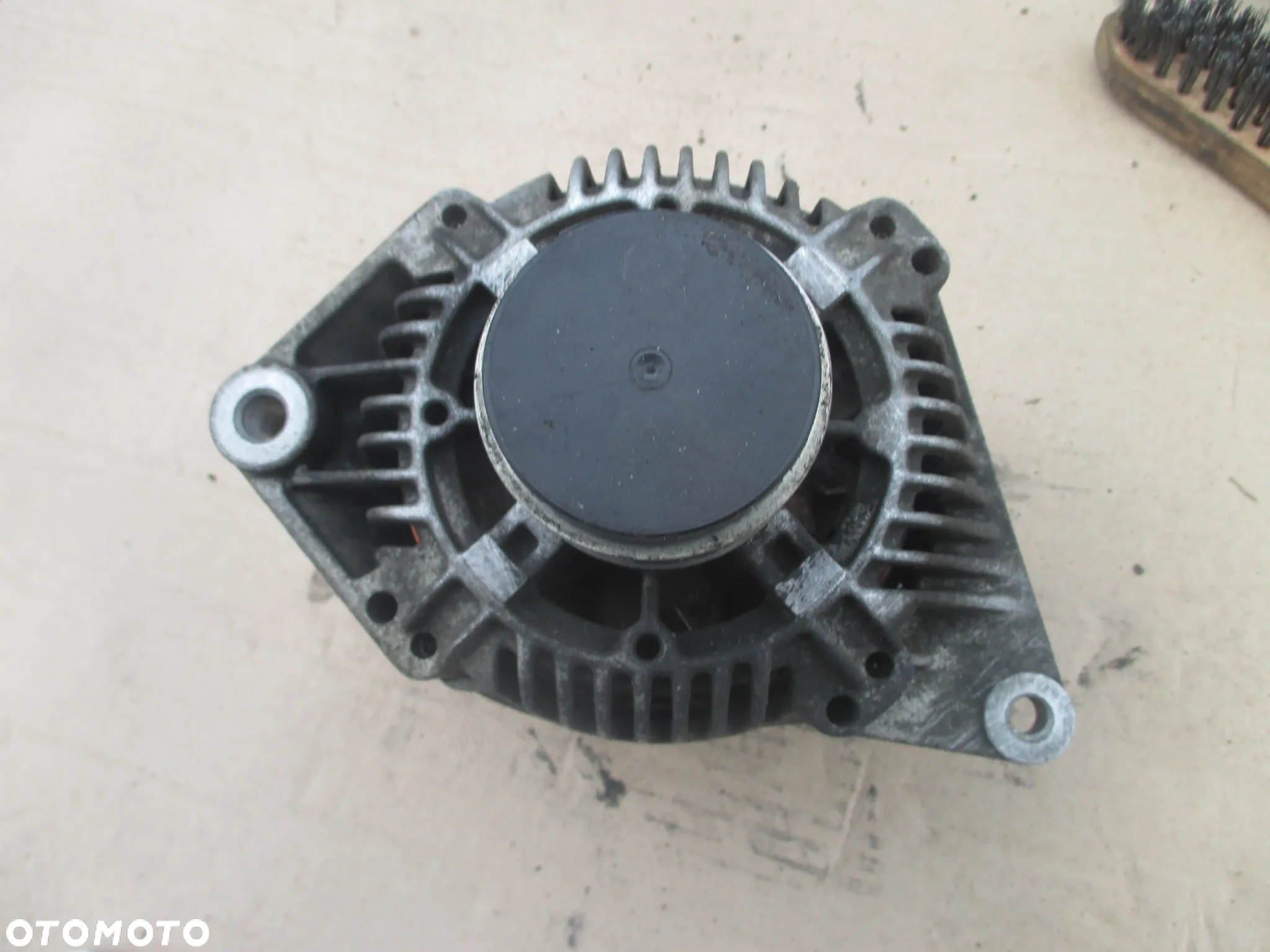 Alternator RENAULT CLIO KANGOO MEGANE 1,9D 120A 7700431945 - 3