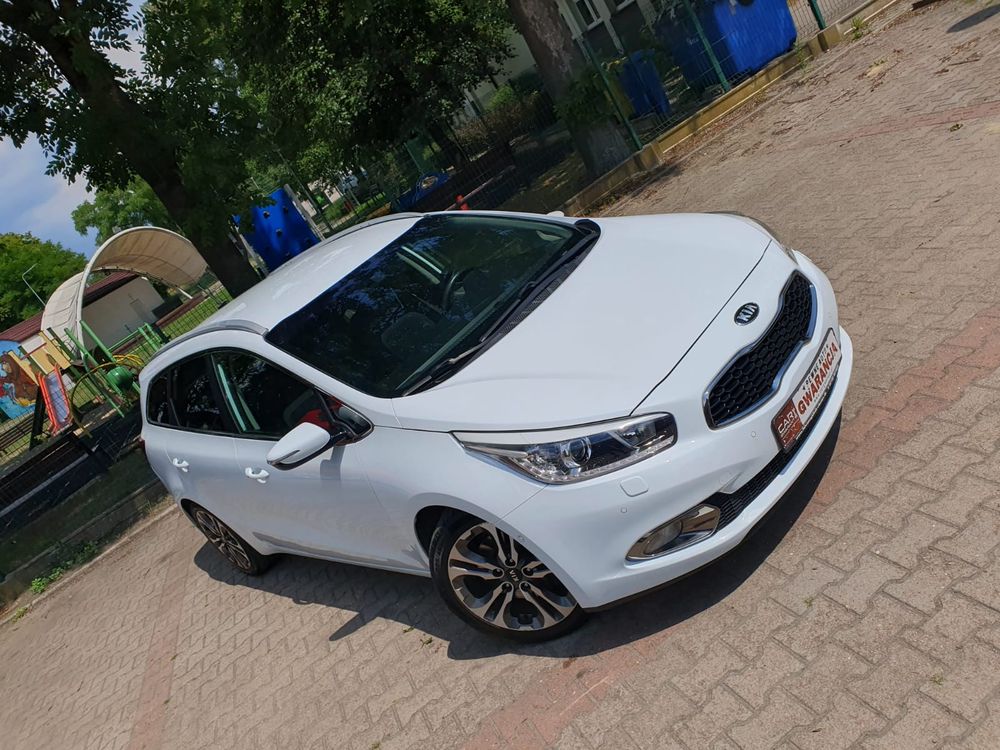 Kia Ceed II (2012-) 1.6 GDI ISG Platinum Edition 2015