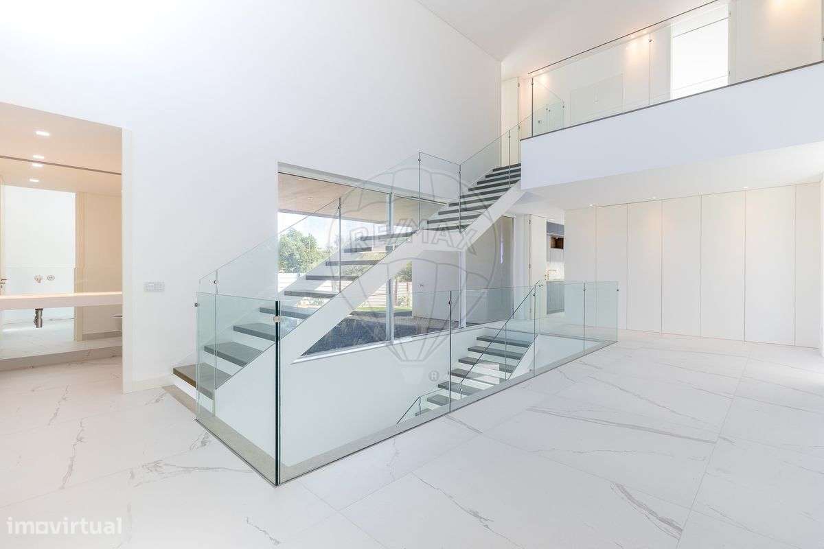 Moradia T5 para venda - Grande imagem: 4/36